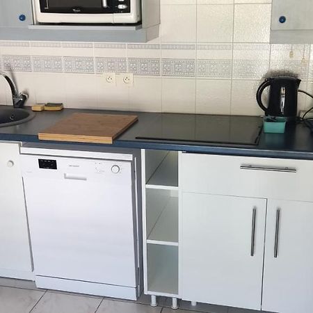Appartement T2 Climatise Dans Residence Calme Cavalaire-sur-Mer Bagian luar foto